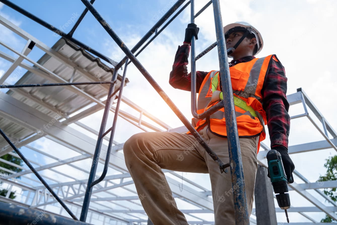 safety harness for construction workers