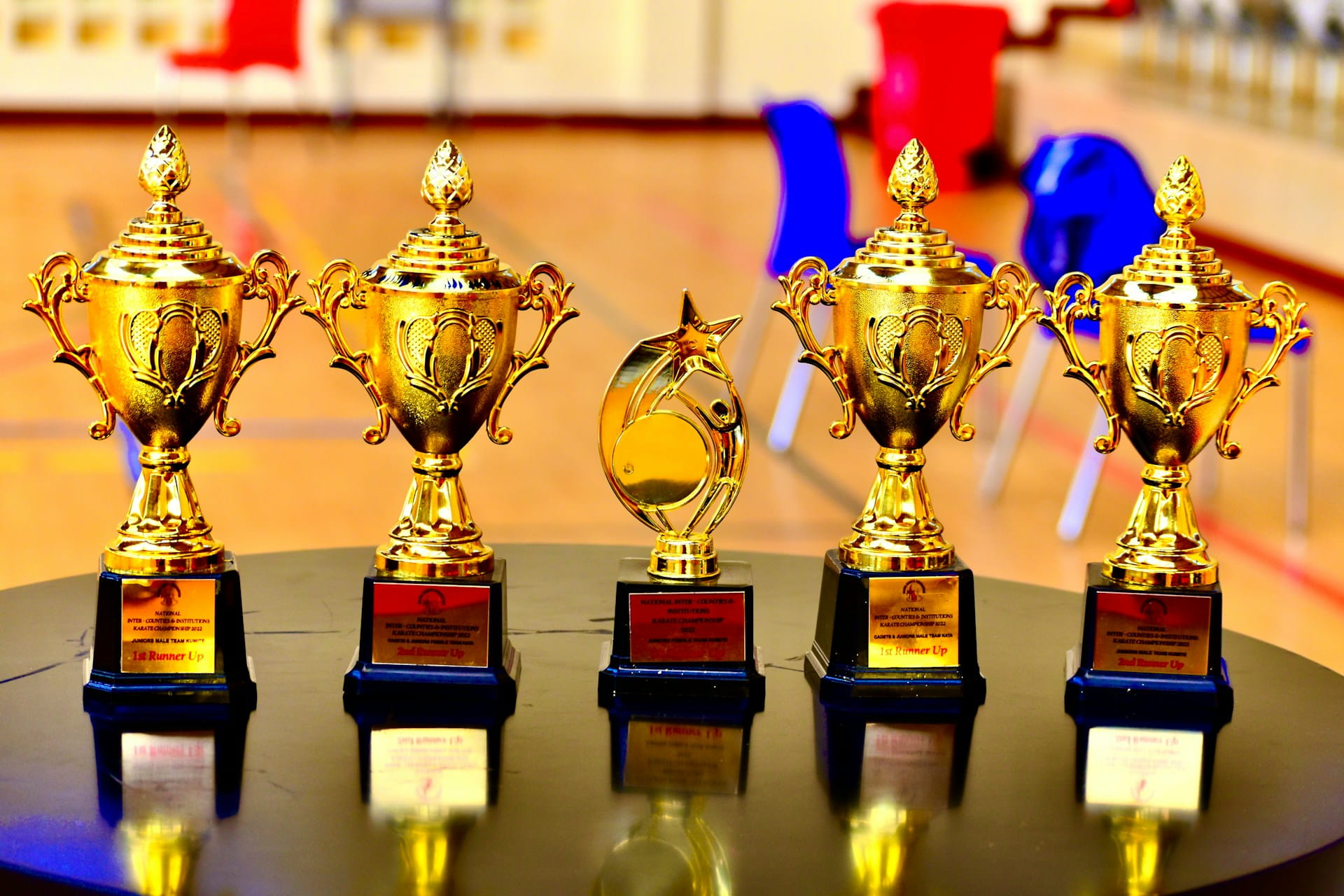 trophy suppliers